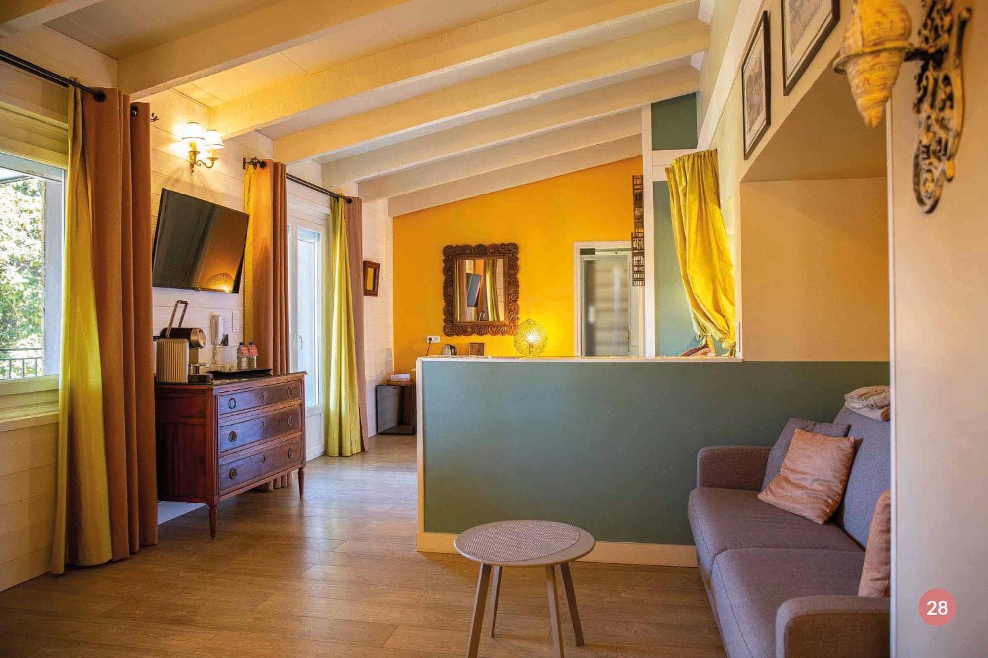 Hotel La Casa Pairal Коллиур Экстерьер фото