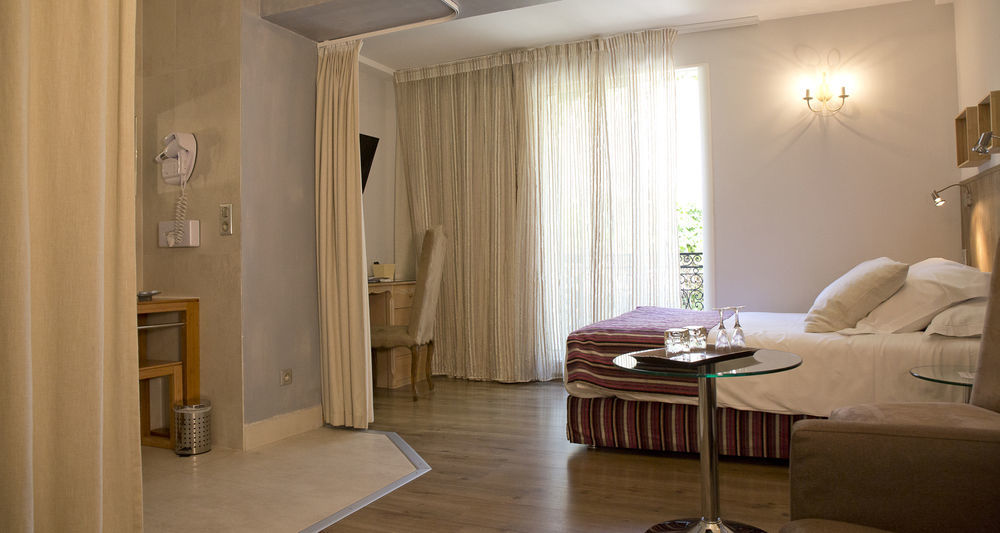 Hotel La Casa Pairal Коллиур Экстерьер фото
